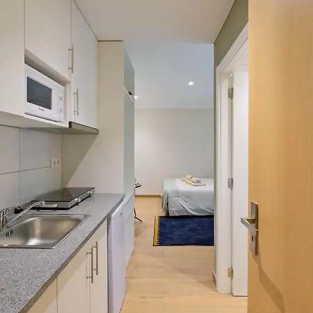 Appartamento Lovely Fully Equipped Near Subway N7 Lisbona