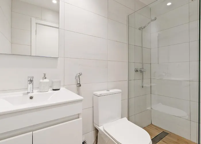 Appartement Lovely Fully Equipped Near Subway N7 Lisboa