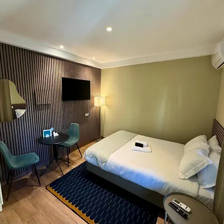 Lovely Fully Equipped Near Subway N7 *